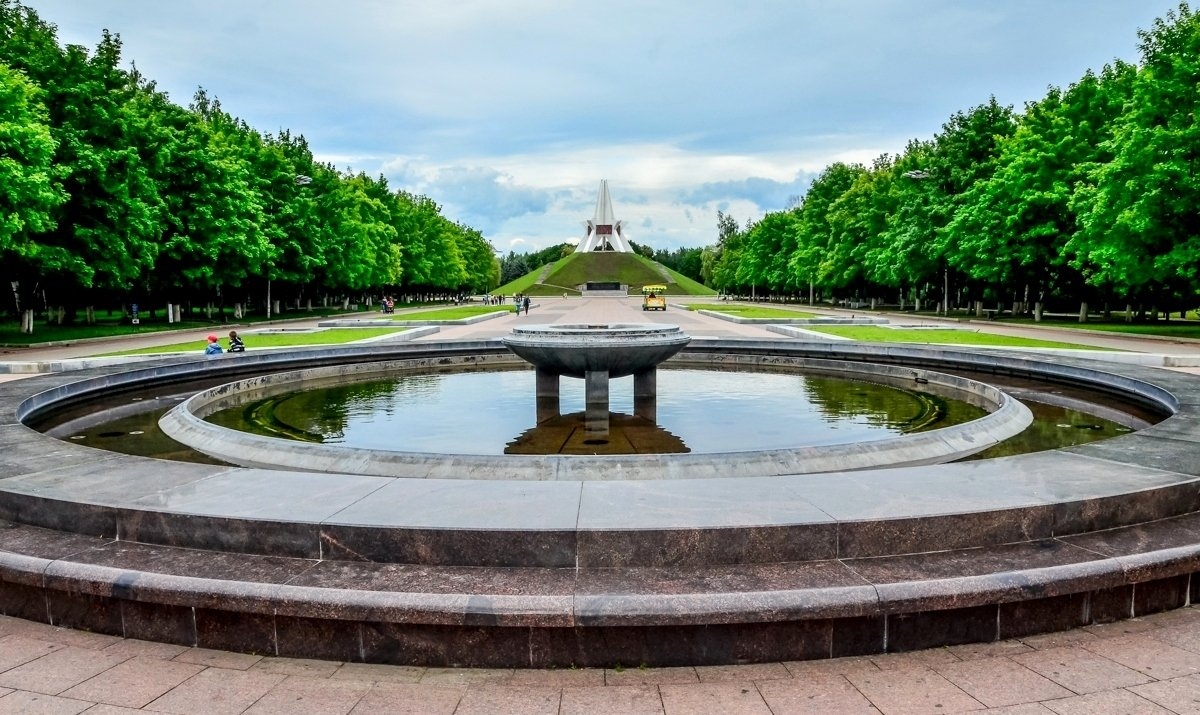 Фото 1: Парк им. 1000-летия г. Брянска