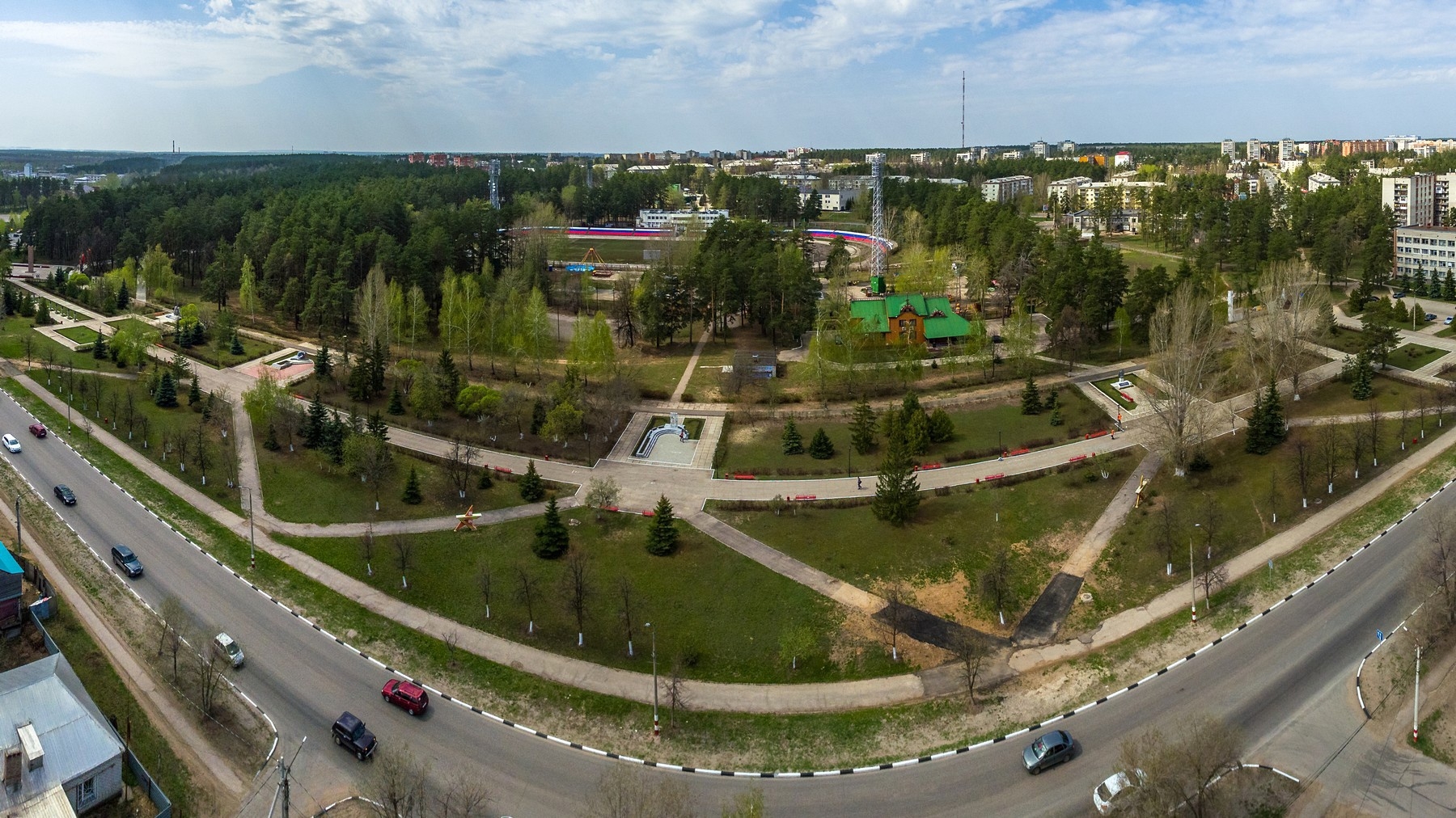 Точное димитровград. Парк Западный Димитровград. Район старый город Димитровград. Димитровград 2000 год. Парк на порту Димитровград.