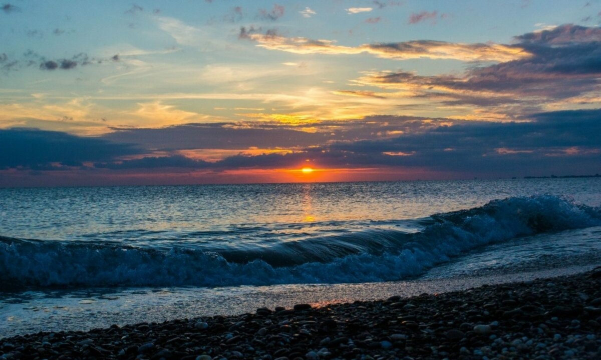 Фото 2: Побережье Черного моря